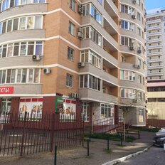 Квартира 130 м², 3-комнатная - изображение 1