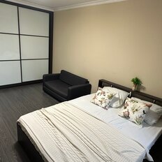 Квартира 42 м², 1-комнатная - изображение 1