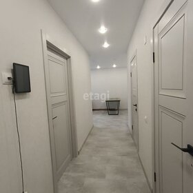 140 м², 3-комнатная квартира 110 000 ₽ в месяц - изображение 71