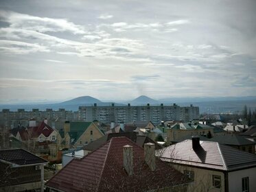 Купить трехкомнатную квартиру с балконом и в новостройке в Сочи - изображение 7