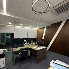 753 м², офис - изображение 1