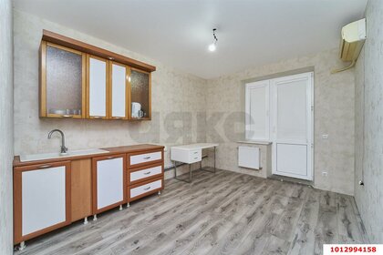 Купить трехкомнатную квартиру с балконом в районе Советский в Казани - изображение 6