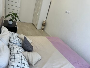 42 м², 2-комнатная квартира 3 500 ₽ в сутки - изображение 103