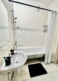 45 м², 1-комнатная квартира 2 490 ₽ в сутки - изображение 57