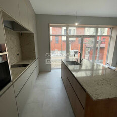 таунхаус + 1,6 сотки, участок - изображение 4