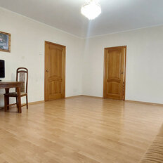 дом + 4,5 сотки, участок - изображение 1