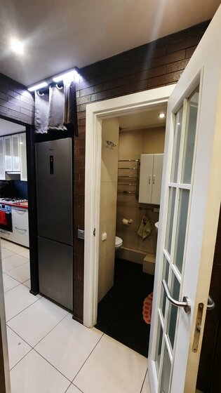 55 м², 1-комнатная квартира 3 000 ₽ в сутки - изображение 54