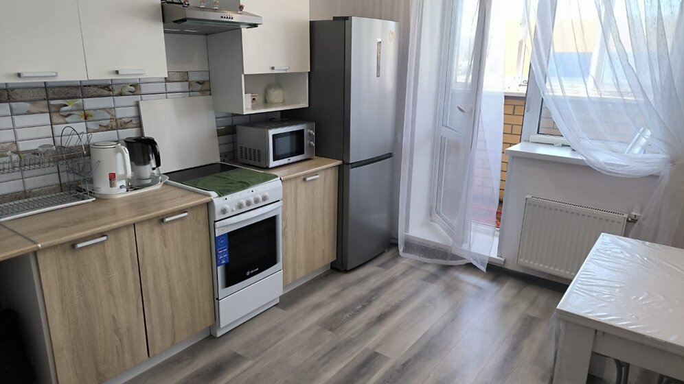 42 м², 1-комнатная квартира 3 300 ₽ в сутки - изображение 34