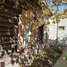 дом + 4,5 сотки, участок - изображение 1