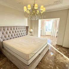 Квартира 210 м², 4-комнатная - изображение 1