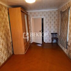 часть дома + 3,7 сотки, участок - изображение 1