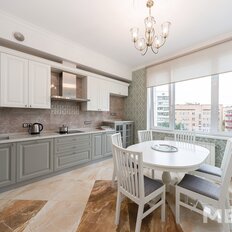 Квартира 140 м², 3-комнатная - изображение 1