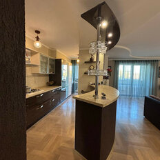 Квартира 239 м², 5-комнатная - изображение 2