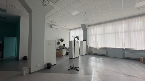 Купить квартиру с отделкой у станции Совхоз в Москве и МО - изображение 2