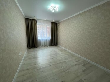 Купить двухкомнатную квартиру с ремонтом на улице Павловская в Колпино - изображение 24