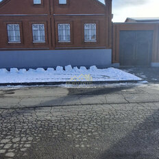 дом + 5,7 сотки, участок - изображение 1