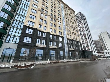 Купить 4-комнатную квартиру с высокими потолками на улице имени 40-летия Победы в Краснодаре - изображение 28