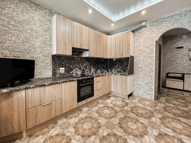 Купить двухкомнатную квартиру с большой кухней и в новостройке в Кудрово - изображение 36