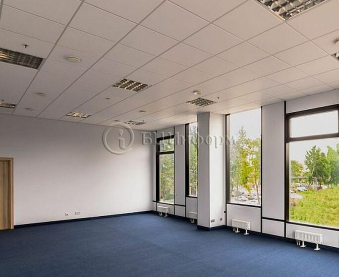 76,8 м², офис 100 992 ₽ в месяц - изображение 49