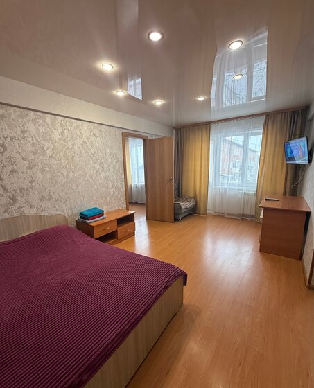 45 м², 2-комнатная квартира 2 800 ₽ в сутки - изображение 48