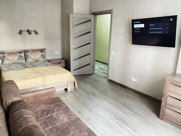 42 м², 1-комнатная квартира 2 700 ₽ в сутки - изображение 101