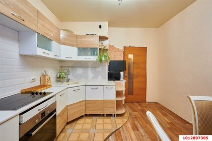 Купить двухкомнатную квартиру рядом с метро в районе Кировский в Санкт-Петербурге и ЛО - изображение 6