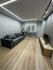 Купить однокомнатную квартиру с ремонтом в районе Калининский в Санкт-Петербурге и ЛО - изображение 26