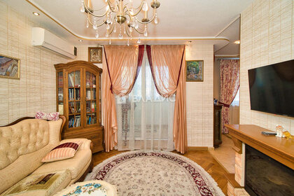 Купить квартиру на улице Липовая аллея в Санкт-Петербурге - изображение 1