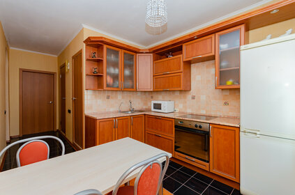 Снять посуточно однокомнатную квартиру с мебелью в Санкт-Петербурге и ЛО - изображение 41