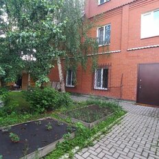 таунхаус + 5 соток, участок - изображение 3