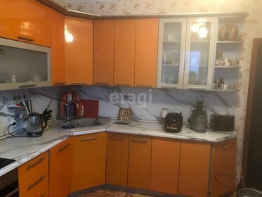 Купить квартиру с дизайнерским ремонтом у станции Камышенская в Новосибирске - изображение 36