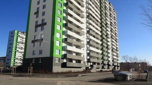 Купить квартиру с дизайнерским ремонтом и на вторичном рынке в Городском округе Волжский - изображение 27