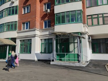 Купить трехкомнатную квартиру рядом с парком в ЖК «Кинопарк» в Санкт-Петербурге и ЛО - изображение 51