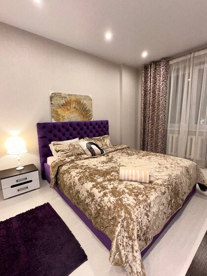 66 м², 2-комнатная квартира 3 000 ₽ в сутки - изображение 57