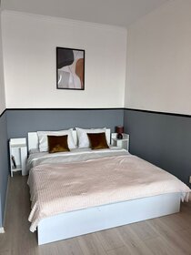 42 м², 1-комнатная квартира 5 400 ₽ в сутки - изображение 88