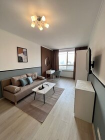 42 м², 1-комнатная квартира 5 600 ₽ в сутки - изображение 81