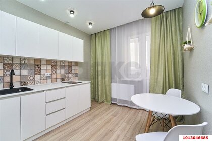 Купить трехкомнатную квартиру в Мурино - изображение 45