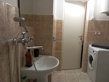 30 м², квартира-студия 1 600 ₽ в сутки - изображение 35