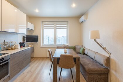 71 м², 2-комнатная квартира 4 900 ₽ в сутки - изображение 78