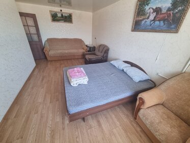 56 м², 2-комнатная квартира 1 200 ₽ в сутки - изображение 42