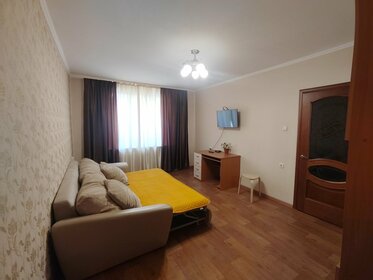 36 м², 1-комнатная квартира 1 800 ₽ в сутки - изображение 40