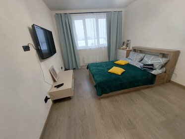 42 м², 1-комнатная квартира 2 300 ₽ в сутки - изображение 55