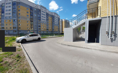 Снять квартиру с высокими потолками и с детьми в Санкт-Петербурге - изображение 2