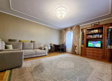 Купить двухкомнатную квартиру с большой кухней у метро МЦД Павшино в Москве и МО - изображение 33