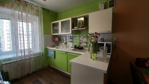 Купить трехкомнатную квартиру в новостройке в «Заречный парк» в Санкт-Петербурге и ЛО - изображение 48