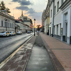 Квартира 185 м², 9-комнатная - изображение 1