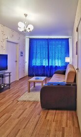 56 м², 3-комнатная квартира 2 975 ₽ в сутки - изображение 10