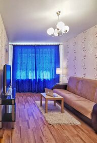 56 м², 3-комнатная квартира 2 975 ₽ в сутки - изображение 9