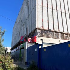 240 м², торговое помещение - изображение 3