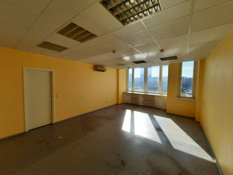 50 м², офис 71 000 ₽ в месяц - изображение 38